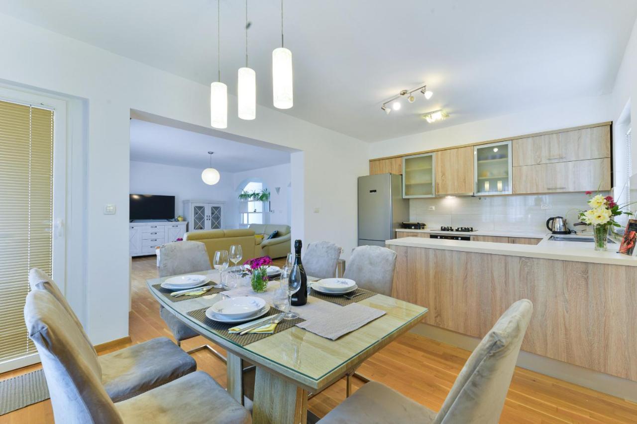 Villa Solis Zadarvillas 外观 照片